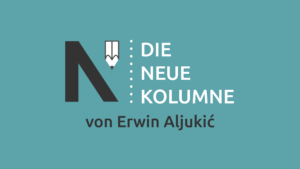Das Logo von die neue Norm auf mintfarbenen Grund. Rechts davon steht: Die Neue Kolumne. Unten steht: von Erwin Aljukic.